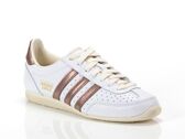  Japan - Sneakers donna Adidas. Disponibile in diverse taglie: 40, 37, 38, 39 e colori ottone antico, bianco. YOUSPORTY.
