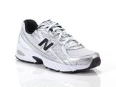  740 - Sneakers unisex New Balance. Disponibile in diverse taglie: 37, 38 e colori argento, bianco, nero. YOUSPORTY.