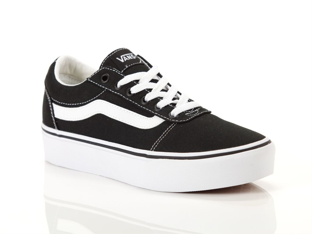  Ward Platform - Sneakers donna Vans. Disponibile in diverse taglie: 40, 36 e colori bianco, nero. YOUSPORTY.