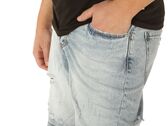  Bermuda Uomo - Bermuda uomo Berna. Disponibile in diverse taglie: 46, 44 e colori denim chiaro. YOUSPORTY.