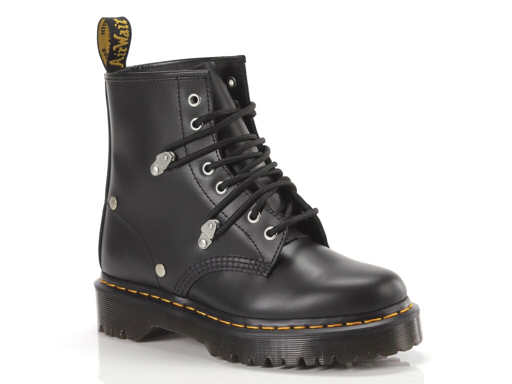  1460 Bex Stud Black Fine Haircell - Boots donna Dr Martens. Disponibile in diverse taglie: 40, 41, 37, 38, 39 e colori giallo, 