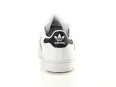  Superstar W - Sneakers donna Adidas. Disponibile in diverse taglie: 40, 39 e colori argento, bianco, nero. YOUSPORTY.