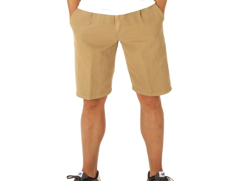  Bermuda Laccio Deserto - Bermuda uomo Berna. Disponibile in diverse taglie: 46, 50, 52, 44 e colori marrone chiaro. YOUSPORTY.